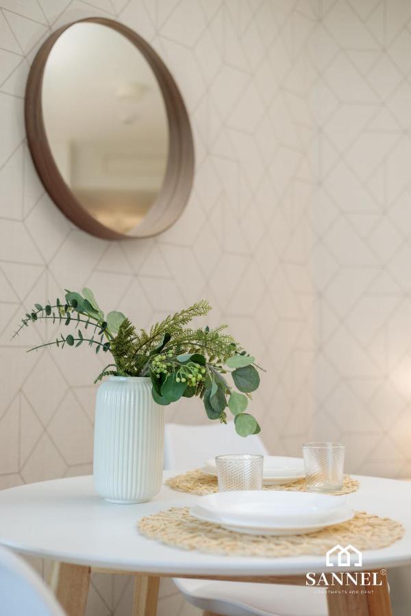 Apartament Horizon Z Dostepem Do Basenow,Strefy Saun,Jacuzzi- Pinea Apartments Pobierowo-Sannel Apartments For Rent 外观 照片